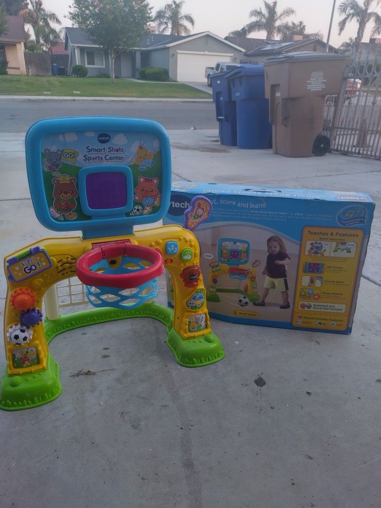 VTech Smart Shots Sports Center 2 In 1 Soccer Basketball 2 Ways To Play
