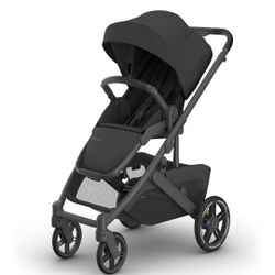 Uppababy Cruz V3 Brand New Fully Updated Model, Black. Retails For 899.99.