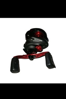 Abu Garcia Black Max Baitcasting Reel – New in Package