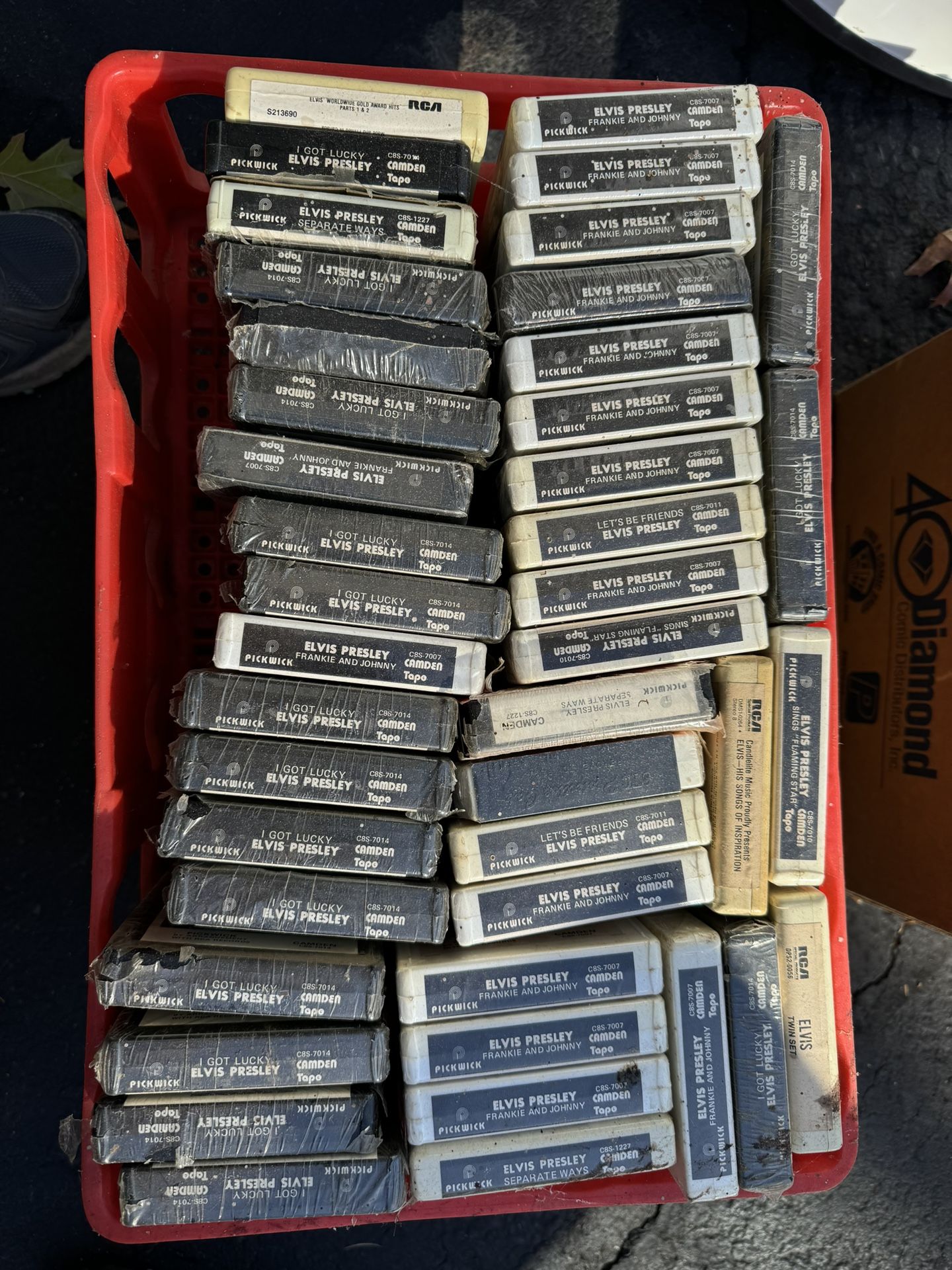 Lot Of Elvis 8 Tracks