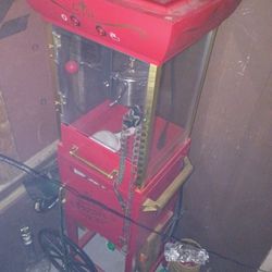 Old Popcorn Machine 