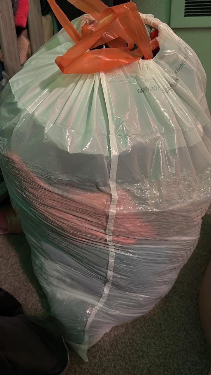 FREE BAG OF WOMEN CLOTHINGS XL- 1X 2X