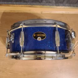 Bateria / SNARE DRUM Classic, Collectible, Rare, and Vintage KINGSTON 5" X 14" Snare Drum for $90.00