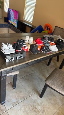 Got some Toddler Shoes For sale Sz 3C , 4C & 5C