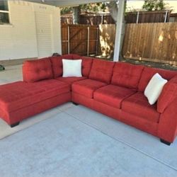 Sectional Couch Great Condition Super Clean And Comfortable 