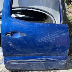 2016-2023 TACOMA DOOR
