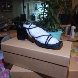 Strap Heel