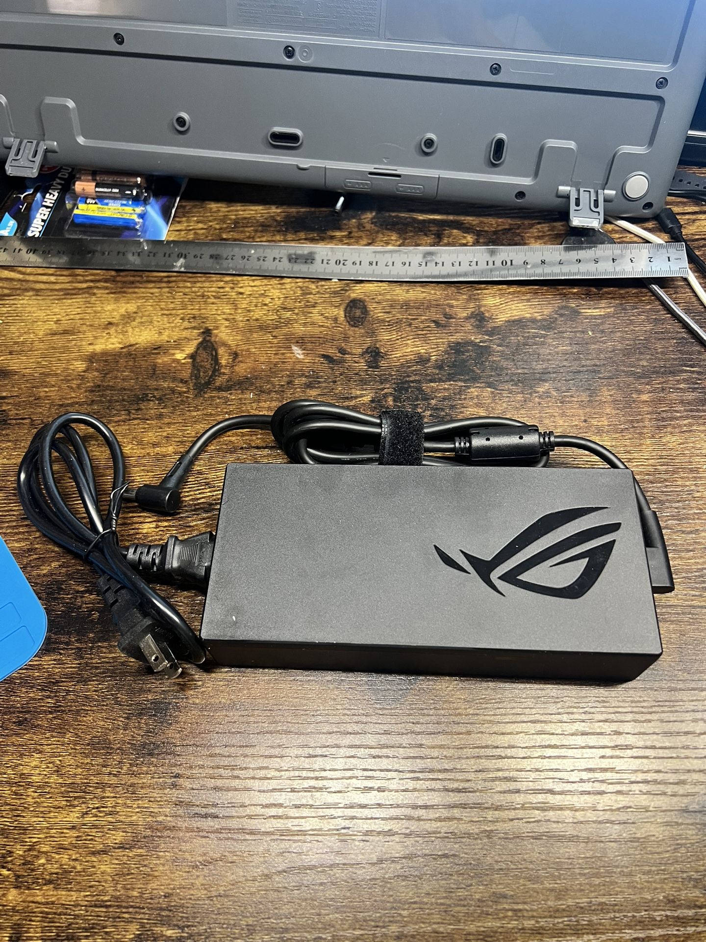 20V 14A 280W ADP-280BB B AC Power Adapter For ASUS ROG Strix 17 Gaming Charger Note: it has open box, there is no original box but never use