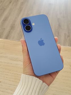 📱 iPhone 16 – Best Deal in Town! Now from $529 or $1 Down 💥