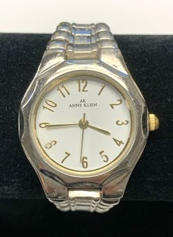 Anne Klein New York Wristwatch Y121E 6.5"