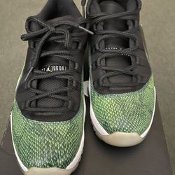 Jordan 11 Retro Low Green Snakeskin
