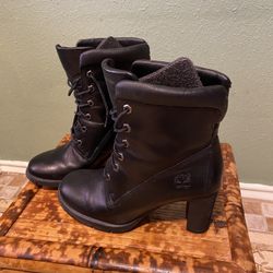 Timberland Heel BlackBoots Women’s US size 7.5 Lightly Worn 
