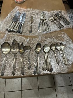 WM Rogers Vintage Silver Plated Flatware