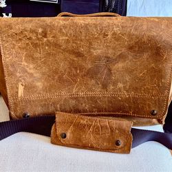 Waterfield Designs Distressed Leather Messenger Bag