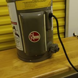 Rheem Water Heater 