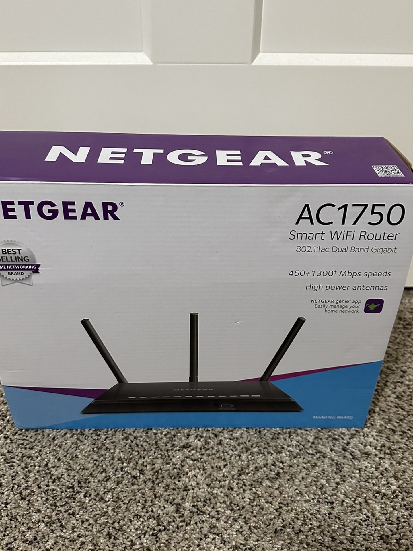 NETGEAR Nighthawk Smart Wi-Fi Router AC1750