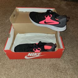 Nike Running React