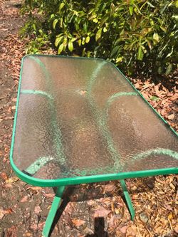Outdoor table