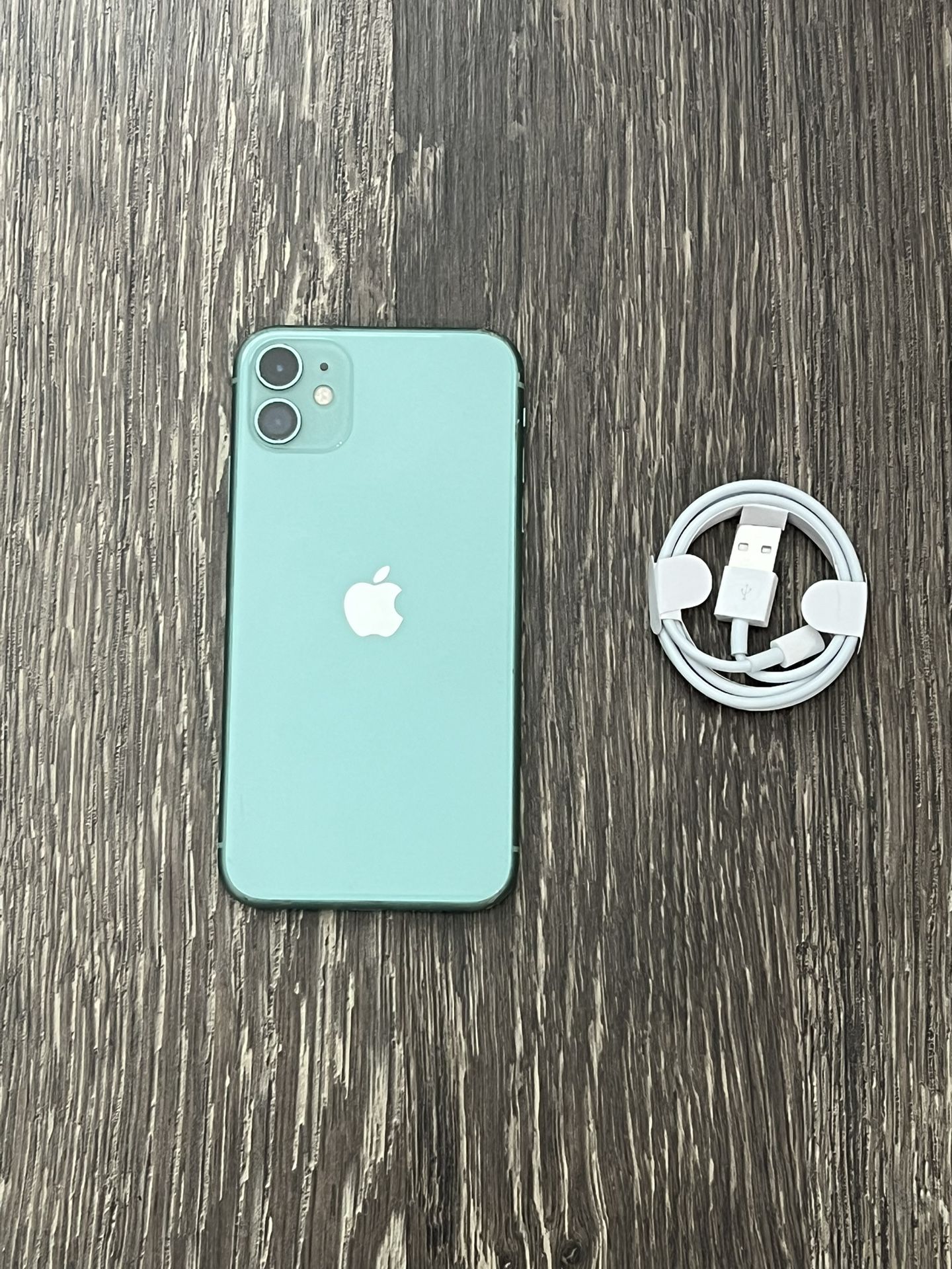 iPhone 11 Green UNLOCKED FOR ALL CARRIERS!