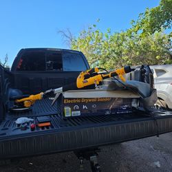 360 LED Ele. Drywall SANDER 75$