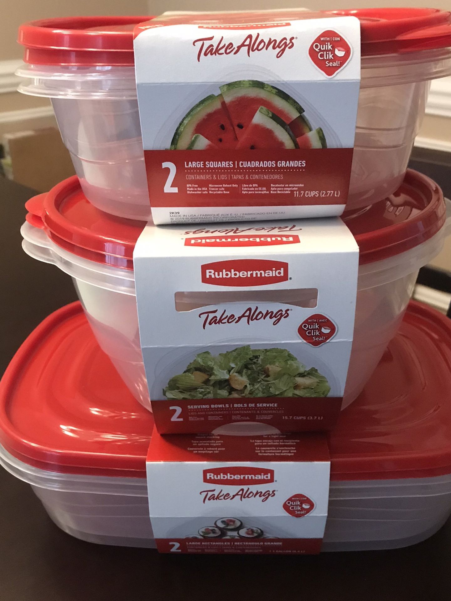 New Rubbermaid Large Food Storage Containers