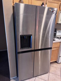 LG ThinQ Refrigerator