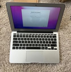 2015 Apple MacBook Air 11"  Intel Core i5 4GB RAM  128GB SSD #0021