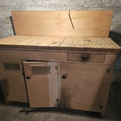 Vintage Cabinets from original 1930s Kitchen
