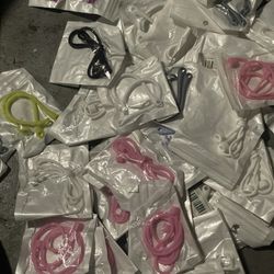 iPad Air/pro & Android Headphones Holder 