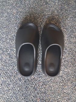 Yeezy slides