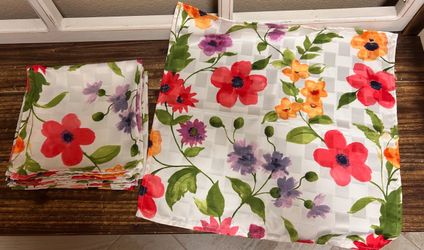 Napkins - Set of 8