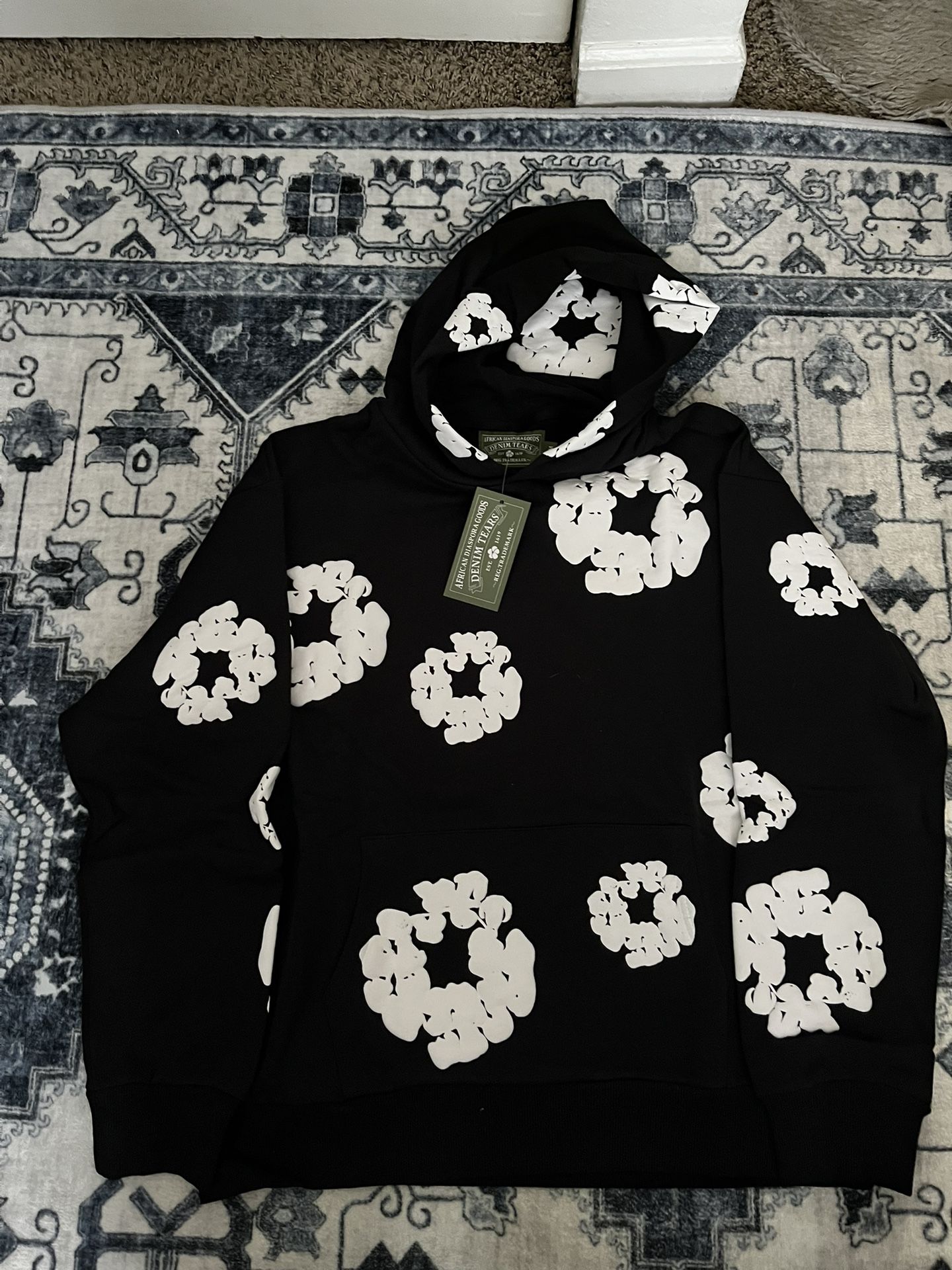 Brand New Denim Tears Hoodie Black And White Size Medium