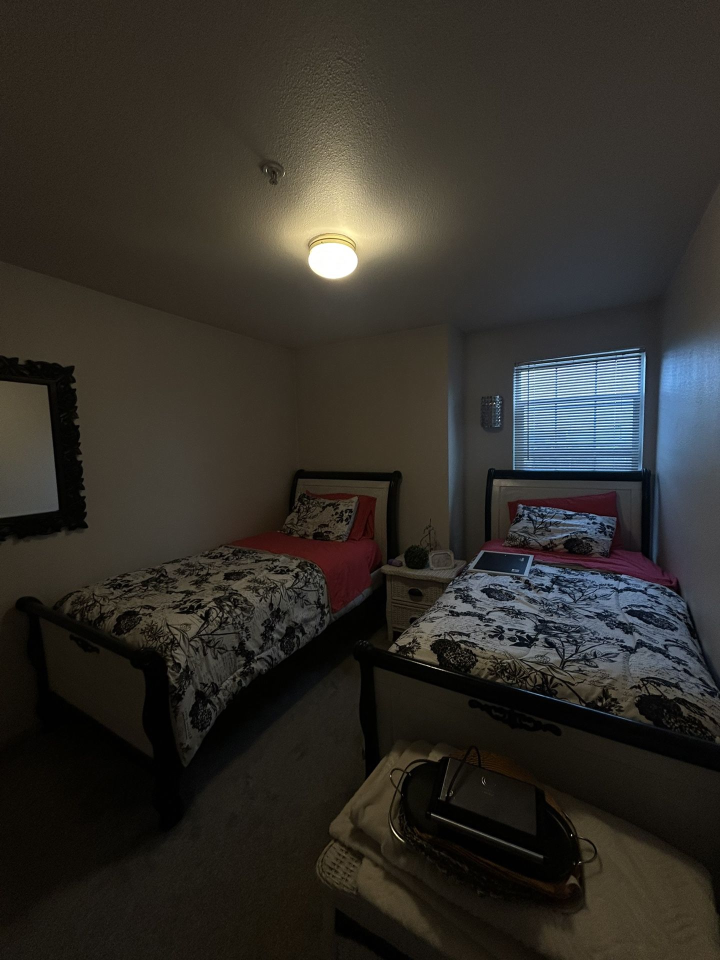 2 Twin Beds For Sale