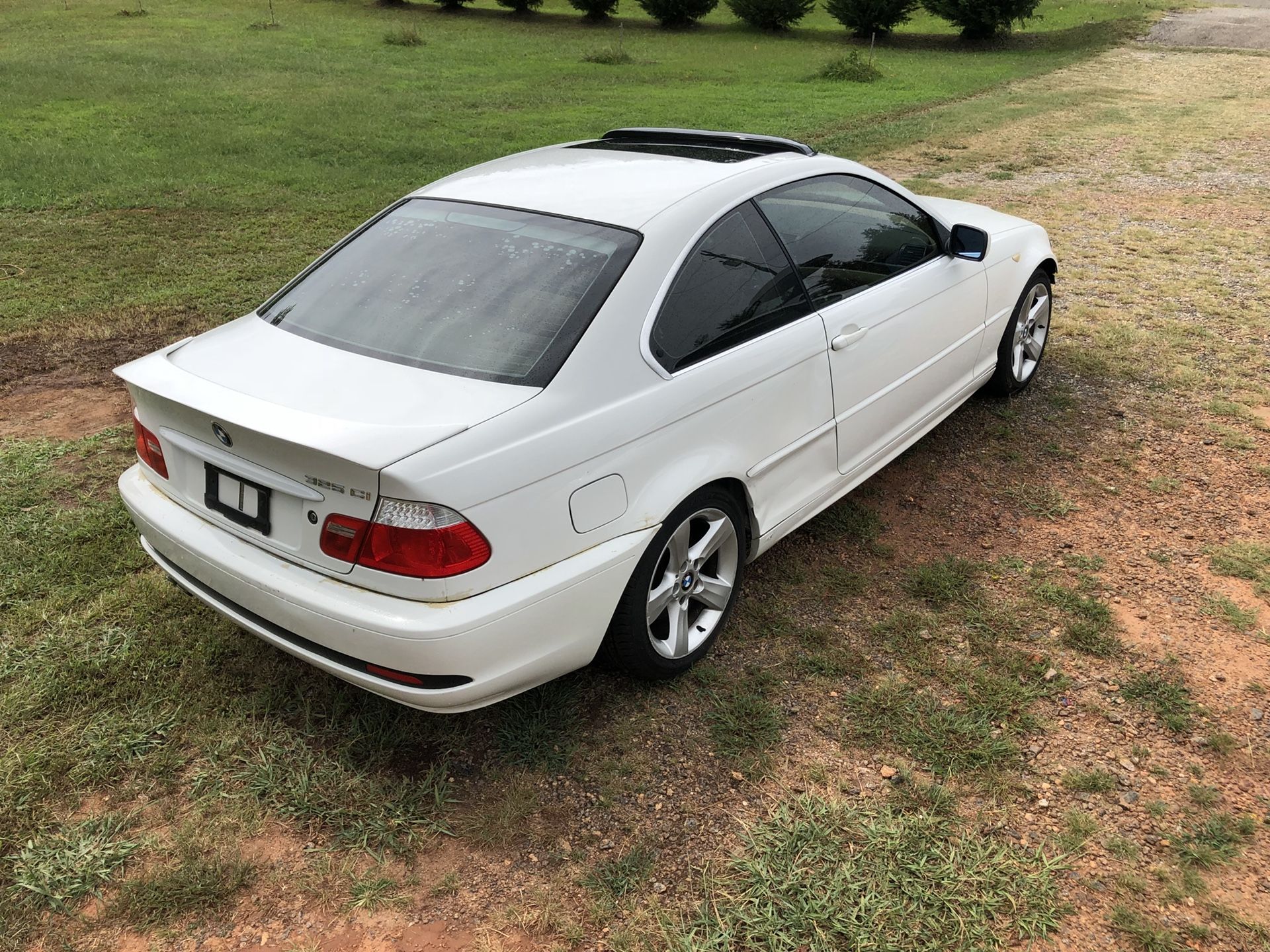 Parting out 2005 BMW 325ci Coupe E46