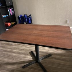 Brown Table 4ft X 2.5ft