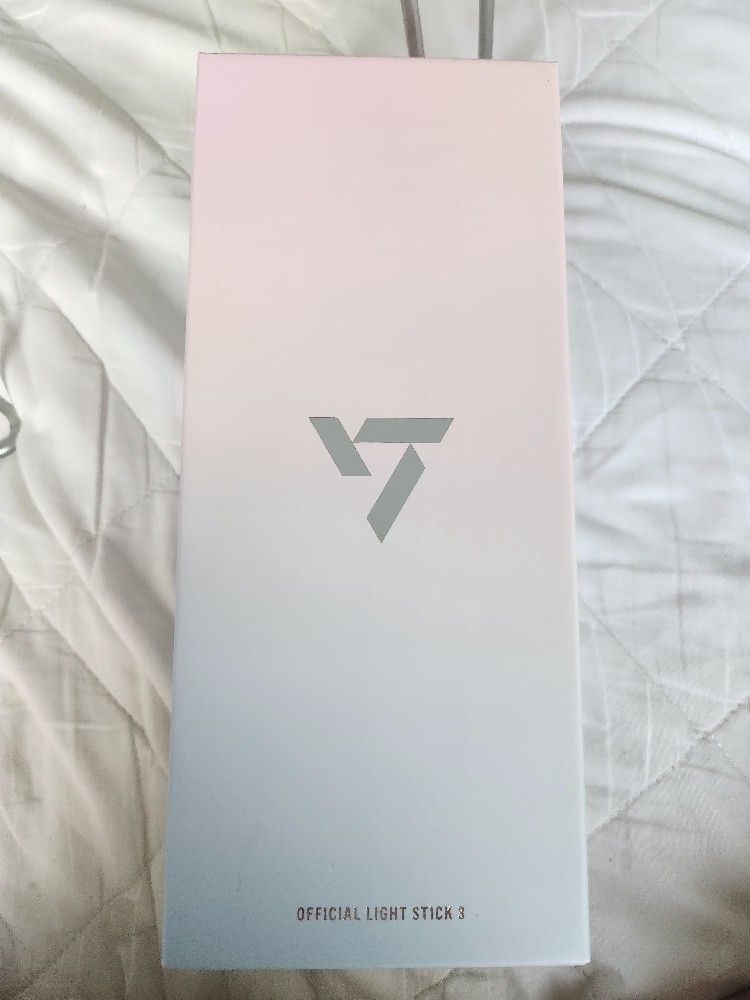 Seventeen Official Light Stick 3