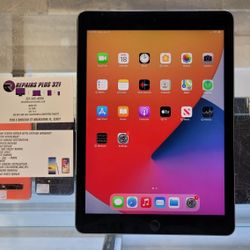 Unlocked Black iPad Pro 9.7" 32gb LTE