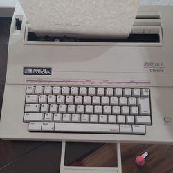 Smith corona DL typewriter 