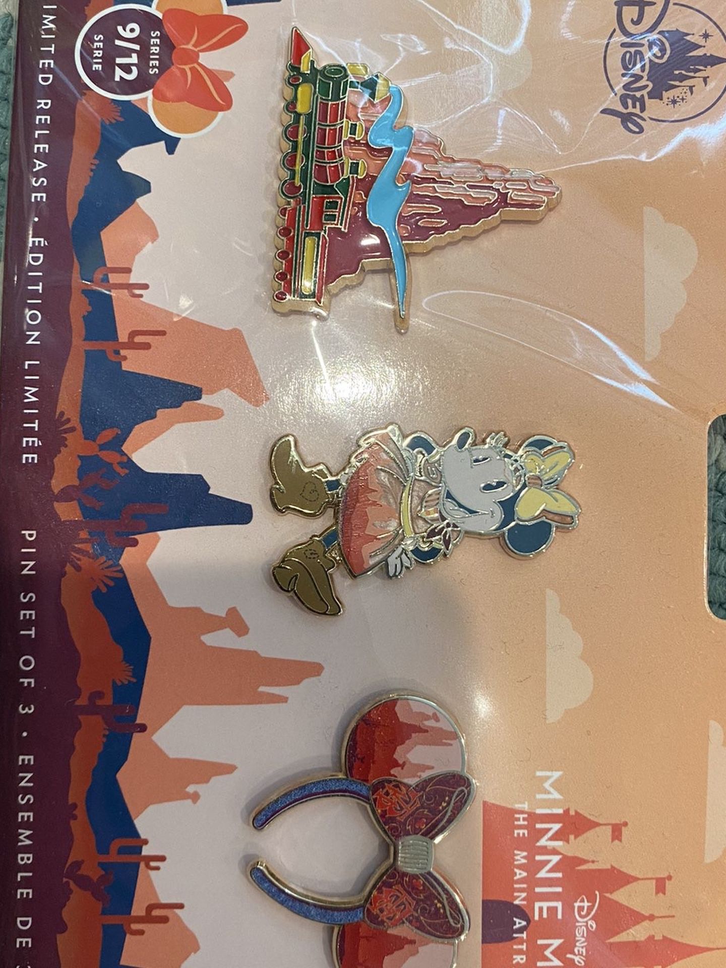 Minnie Mouse Attraction Pins