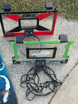 Mini basketball hoop