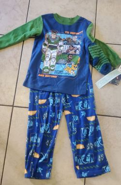 New Buzz Lightyear Pajamas. Size XS 4-5T