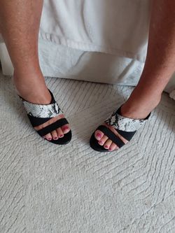 Snakeskin Print Slide Sandals