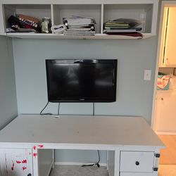 Free Desk - White Solid Wood