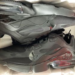 Nike AirMax Infinity Size 11