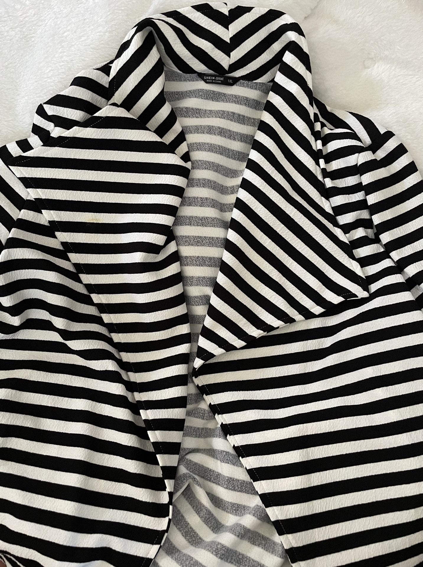 Women’s Jacket Open Front Size 1xl