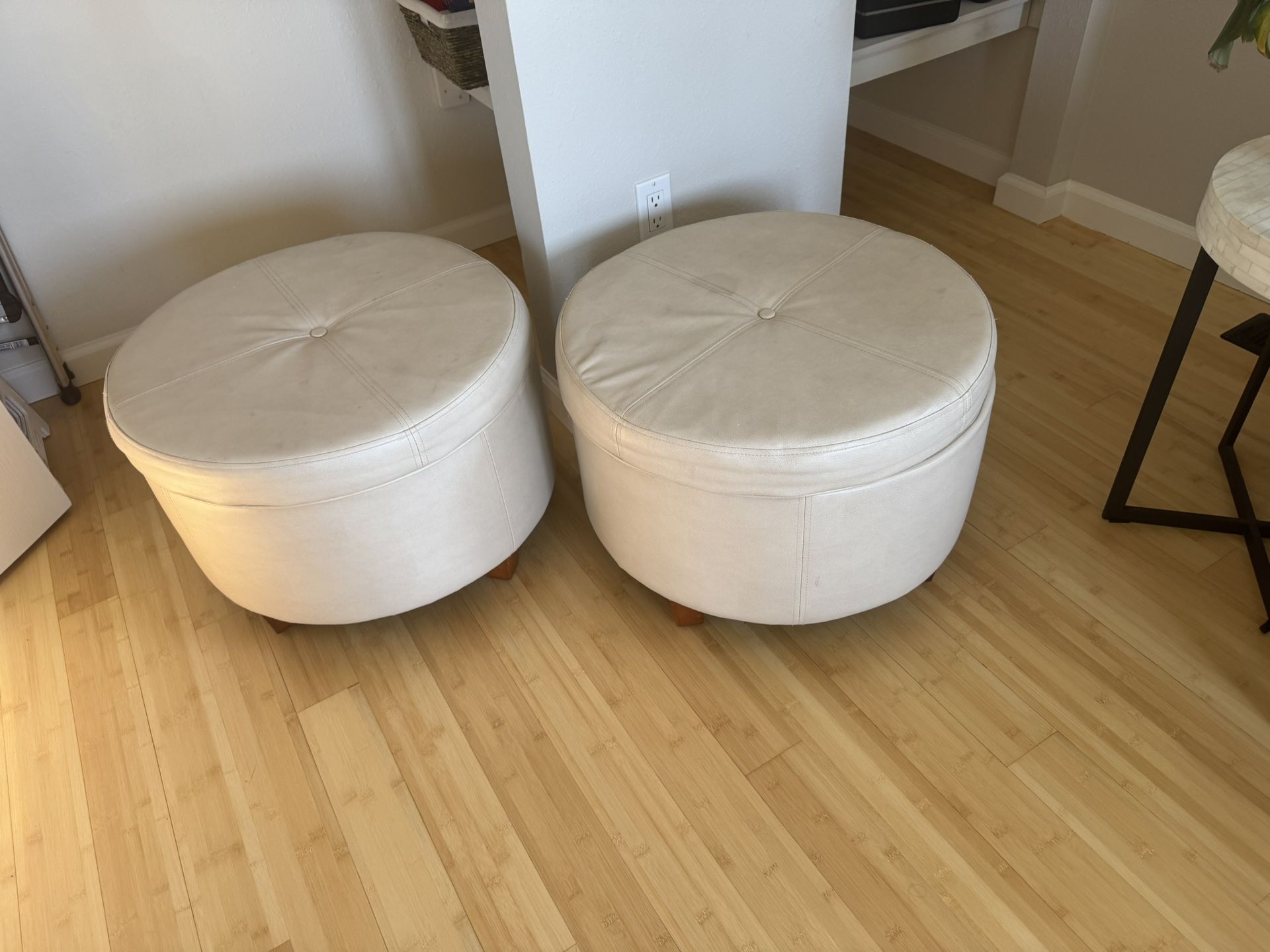 Ottomans