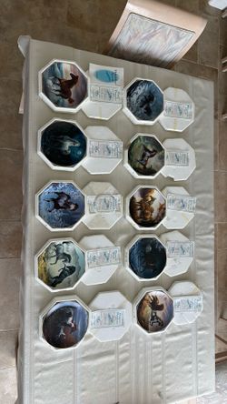 Decorative Collectors Plates