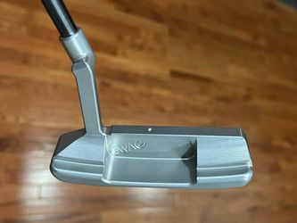 Swag Handsome Too Putter 35” (Scotty Cameron Newport 2)