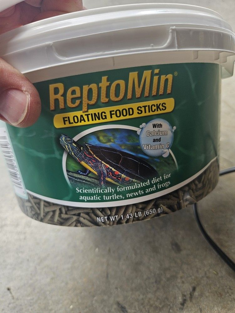 Turtle Food And Light