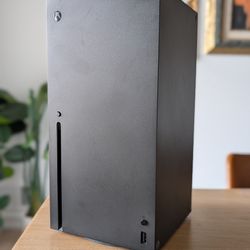 Xbox Series X 1TB w/Disc Drive